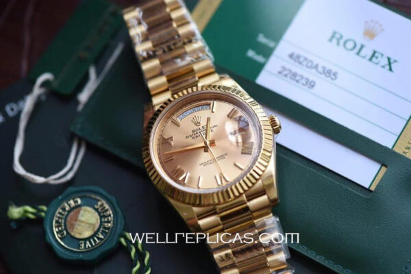 18K Gold Rolex Day-Date Switzerland Movement Rose Gold Dial